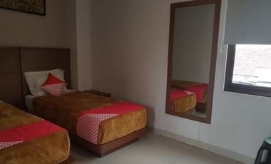 Gedung 4 Lantai Type 945 LT 367 M2 Untuk Usaha di Babakan Ciparay, Kota Bandung