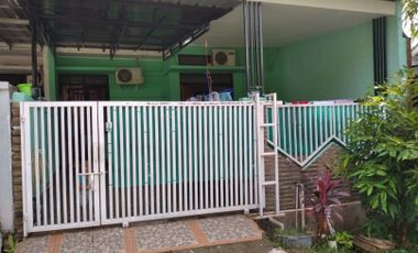 Rumah second murah 590 jt dalam perumahan di Kalimulya Depok