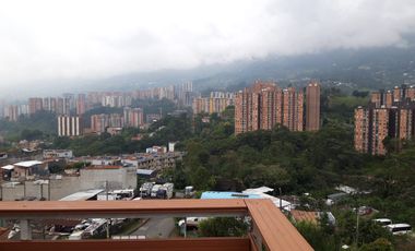 apartamento en arriendo en la mina. Cod A27814