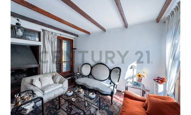 Casa en Venta en Amplio Terreno, La Reina