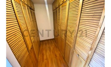 Se vende casa con excelente vista en Peñuelas.