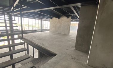 LOCAL EN RENTA EN NUEVA PLAZA COMERCIAL AL NORTE DE AGUASCALIENTES
