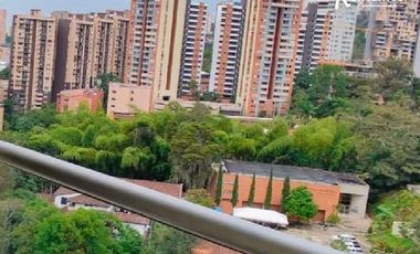 apartamento en venta en las lomitas. Cod V775461