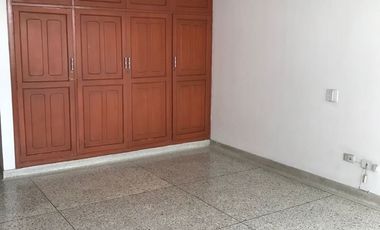 APARTAMENTO PARA REMODELAR