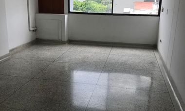 APARTAMENTO PARA REMODELAR