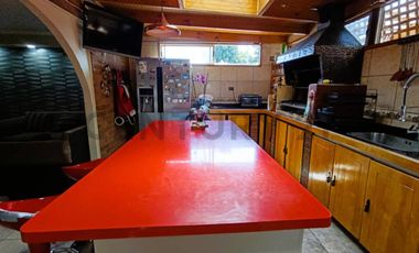 Se Vende Casa con Local Comercial, Rojas Magallanes La Florida