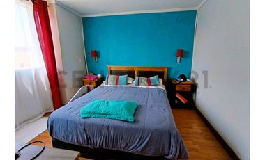 Se Vende Casa con Local Comercial, Rojas Magallanes La Florida