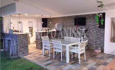 Se Vende Casa en Versalles