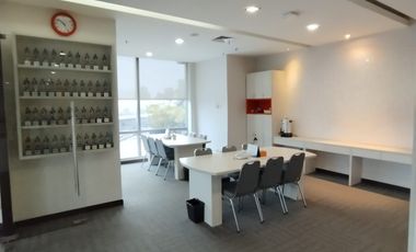 Beli Kantor di Jakarta Selatan? Unit Furnished Siap Pakai di Gedung 88 Casablanca