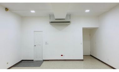 Venta de Oficina Amplia e Iluminada 53.67 m2 
