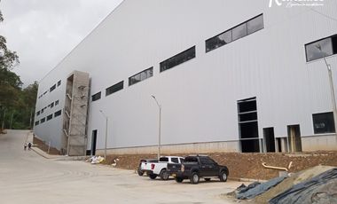 bodega en arriendo en la tablaza. Cod A775110