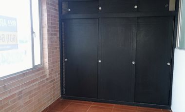 oficina en arriendo en metropolis. Cod A2540724