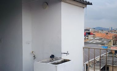 oficina en arriendo en metropolis. Cod A2540724