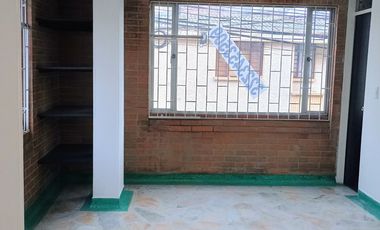 oficina en arriendo en metropolis. Cod A2540724