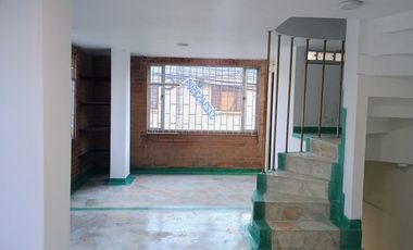 oficina en arriendo en metropolis. Cod A2540724