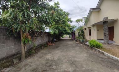 DIJUAL RUMAH SIAP HUNI DEKAT BANDARA ADI SUCIPTO