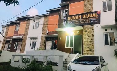 RUMAH SIAP HUNI 2LANTAI DEKAT KOTA KULON PROGO