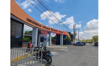 📍 Ubicación: Urbanización Corales, Departamento N° 202, Mz M – Segundo Piso
📏 Área total: 101.51 m²

Descubre este hermoso departamento con excelen