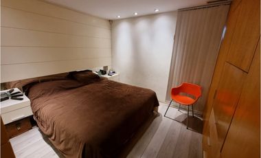 Casa 4 ambientes de corte moderno. Zona San Jerónimo