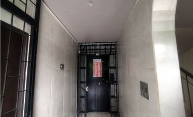 ARRIENDO OFICINA  CABECERA PISO 2