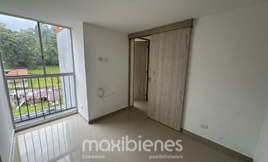 apartamento en arriendo en  la tablaza. Cod A25054