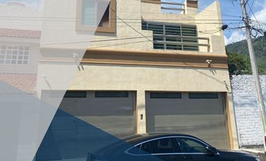 CASA EN VENTA EN COL. SAN JUAN, TEPIC,NAY.