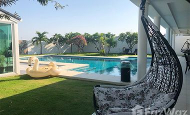 Exclusive Hua Hin Pool Villas And Terraces!!