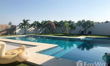 Exclusive Hua Hin Pool Villas And Terraces!!