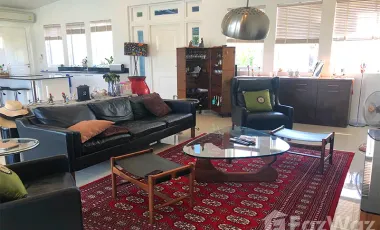 Exclusive Hua Hin Pool Villas And Terraces!!