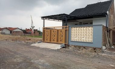depan sekolah bisa cicilan , rumah siap huni bandung