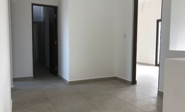 Renta Casa Residencial Aqua  Cancun 3 recamaras más estudio con 3 baños completos  Grupo Cumbres diseño Arquitectónico moderno  amplios espacios, + mantenimiento