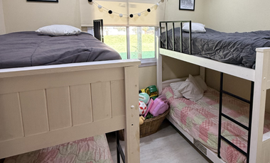 Amplia casa 6 ambientes + lote en Costa del Este