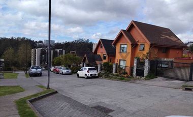 EXCLUSIVO DEPARTAMENTO EN PENÍNSULA DE ANDALUÉ .