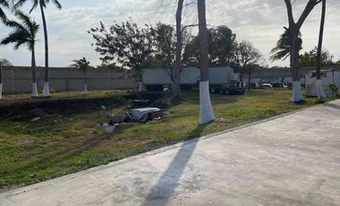 PATIO EN VENTA COL. CAMPESTRE, VERACRUZ.