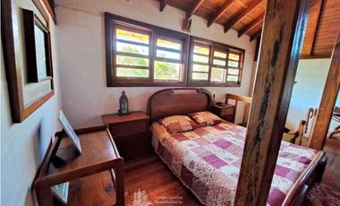 ALQUILO HERMOSA CABAÑA GUALACA
