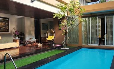 Rumah Bagus Elegan  Minimalis Kota Baru Parahyangan