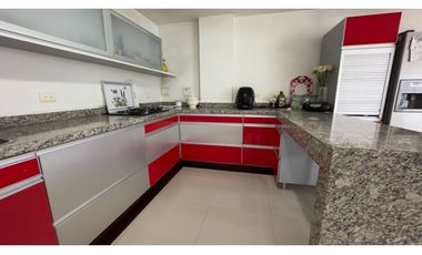 Espectacular casa en Centenario, muy cerca al centro de Pereira