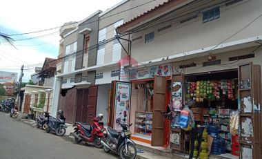 Rumah Kost dan Kios abakan Tarogong, dekat Hotel Grand Pasundan