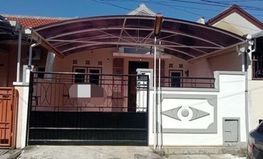 Rumah disewakan di Jawa Timur, Jombang