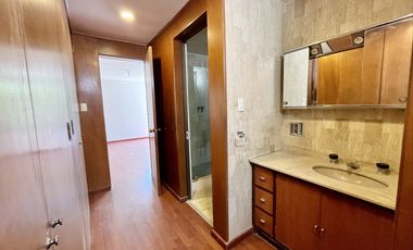 CASA EN RENTA DENTRO DE PRIVADA COL. TEQUISQUIAPAN