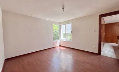CASA EN RENTA DENTRO DE PRIVADA COL. TEQUISQUIAPAN