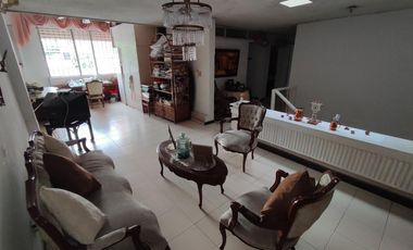 casa en venta en caobos. Cod V26198