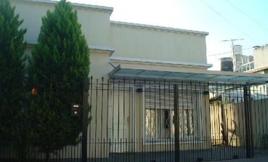 Casa en Venta en Villa Sarmiento, Morón, Buenos Aires
