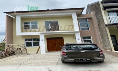 Rumah Baru Ready stock nyaman dan Strategis Diwilayah Sayap Cikutra dekat Universitas Widyatama.