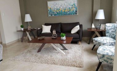 Venta de Casa Modelo Acuarela en la Urb. Casa Laguna, Samborondon, C.C.Dorado y Plaza Batan