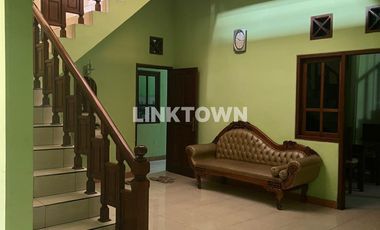 Disewakan Paling Murah Rumah Luas 2 Lantai di Gubeng Surabaya