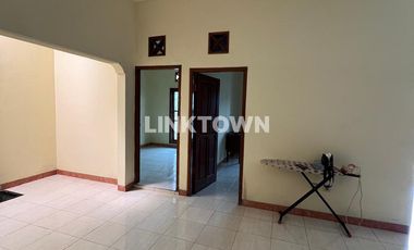 Disewakan Paling Murah Rumah Luas 2 Lantai di Gubeng Surabaya