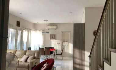 Rumah mewah di deltasari regency , waru sidoarjo