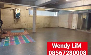 DISEWAKAN GEDUNG KOMERSIL At SENOPATI Ry, IDR. 2,7 M/thn