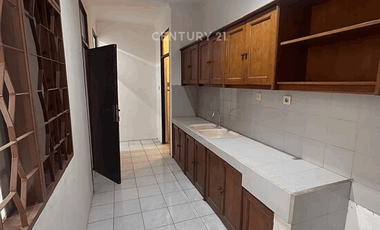 Rumah Minimalis Asri Di Tengah Kota Jl Inhoftank